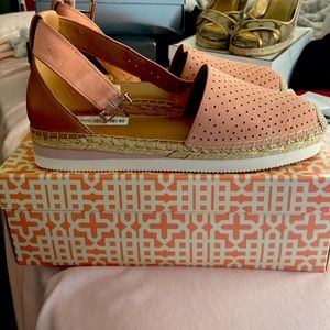 Gianni Bini total mod shoes